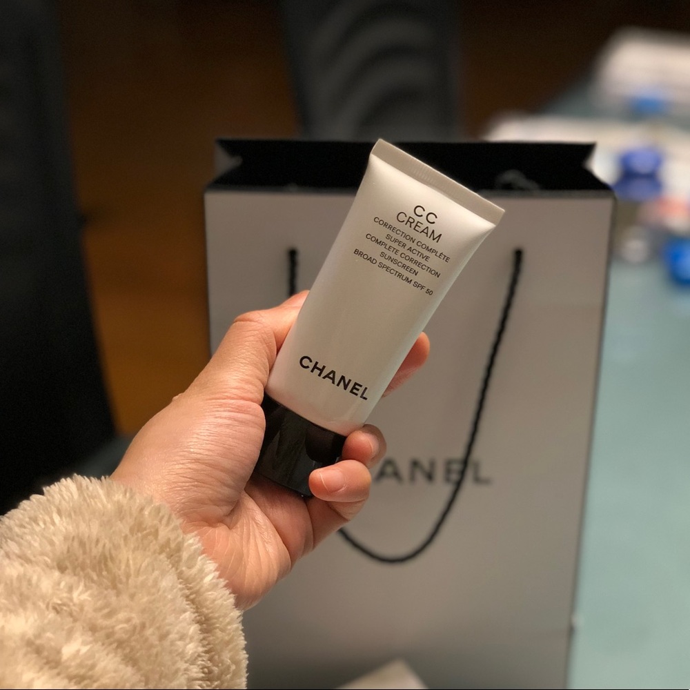 AUTHENTIC CHANEL CC CREAM